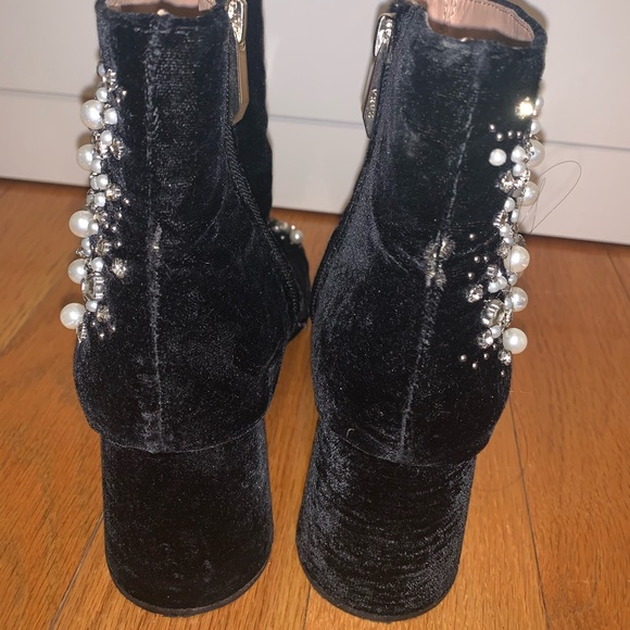 Zara Velvet Pearl Booties. Black. Size 37 - Picture 3 of 5